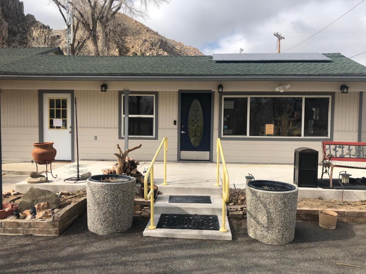 Meadowcliff Lodge Coleville Exterior photo